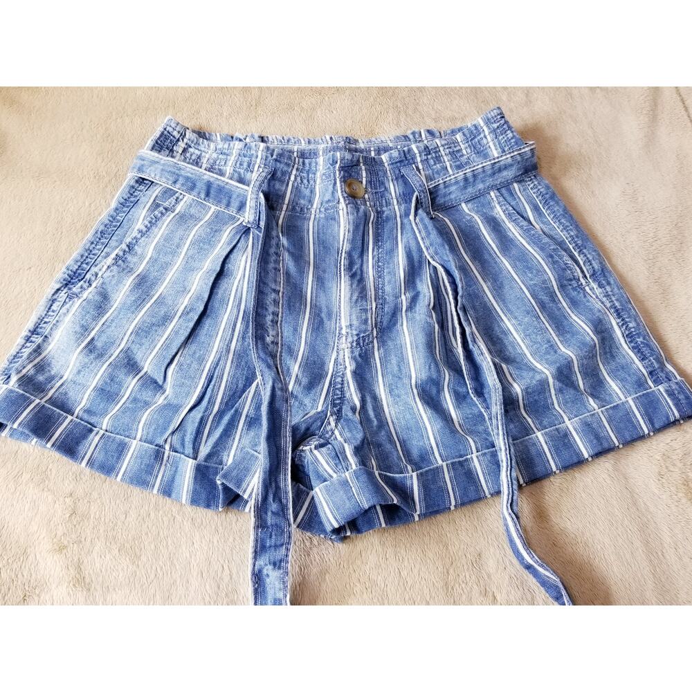American Eagle Outfitters Shorts NEW Striped Paper Bag NWOT Size 0 Color Blue